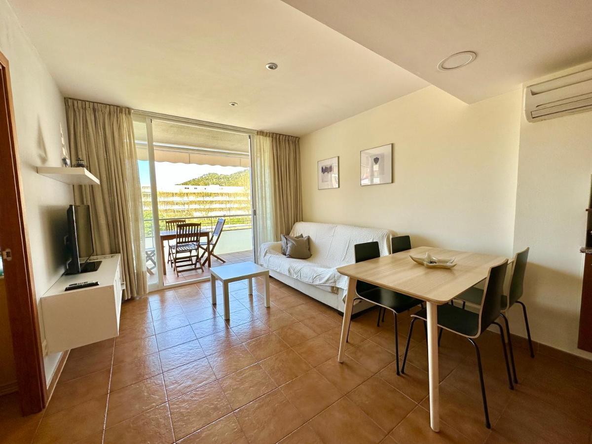 NEW! Apartamento con piscina y balcón a 2 minutos de la playa. WI-FI L'Estartit Exterior foto